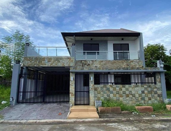 FOR SALE MODERN AMERICAN TWO STOREY HOUSE IN SAN FERNANDO NEAR SM TELABASTAGAN