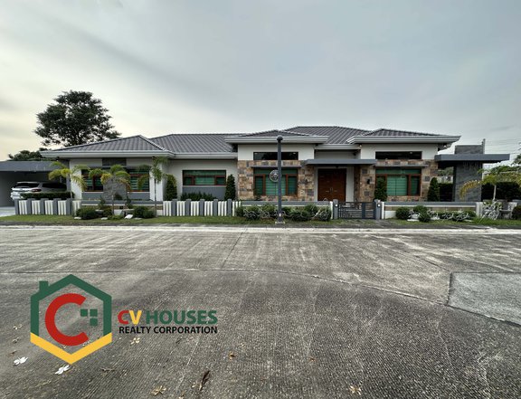4-bedroom Bungalow House for Sale in Angeles City, Pampanga