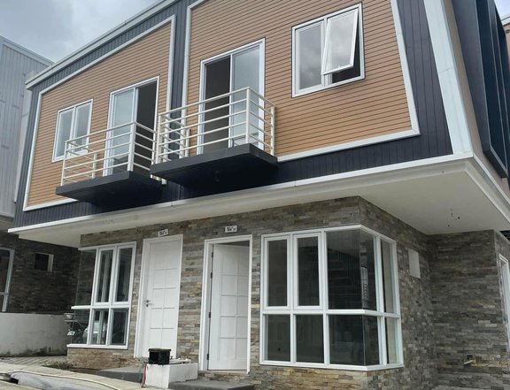 RFO Single Attached House For Sale in Eleve Homes Tagaytay Cavite