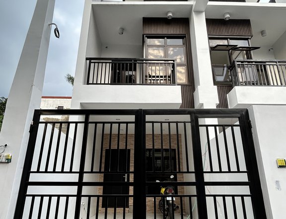 Discounted 3-bedroom Townhouse For Sale in Marikina City