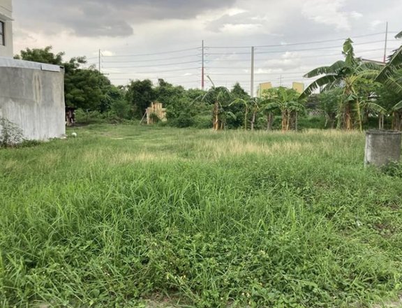 2M still negotiable 180sqm residential lot in Southfields Subd Dasmarinas Cavite.