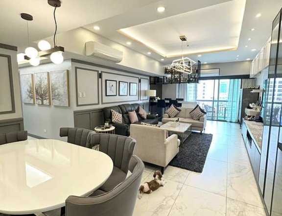 High-end Condo Unit For Sale at The Frabella I,Makati