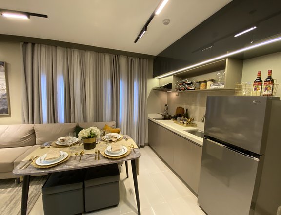 2 BEDROOM READY FOR OCCUPANCY RESIDENTIAL CONDO UNIT FOR SALE NEAR BATASAN COMMONWEALTH QUEZON CITY