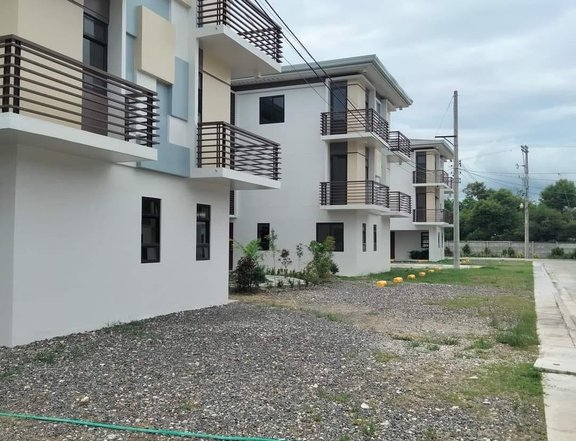 2-Bedroom Townhouse at Almond Drive in Tangke Talisay Cebu