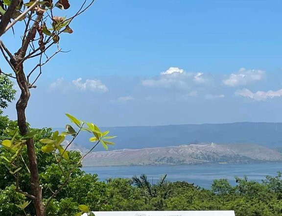 High-End Residential Lot For Sale in Mataasnakahoy - Rockwell Lauan Ridges Batangas