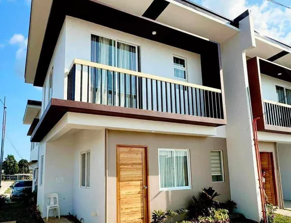 3 BR Townhouse For Sale in The Park Lipa Batangas