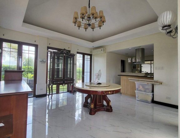 House and Lot in Southforbes