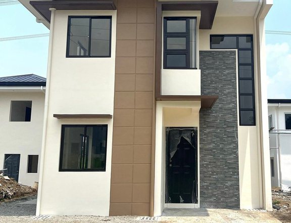 Ready for occupancy 3 bedroom Single Attached Neviare Subd Lipa City Batangas