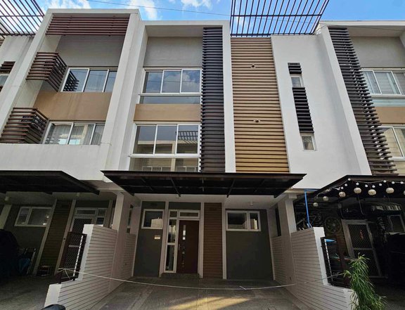 3Bedroom Townhouse for Sale in Tomas Morato QC
