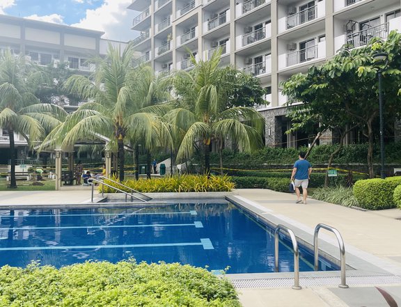 Pre-Owned 56.00 sqm 2-bedroom Residential Condo For Sale in Taguig