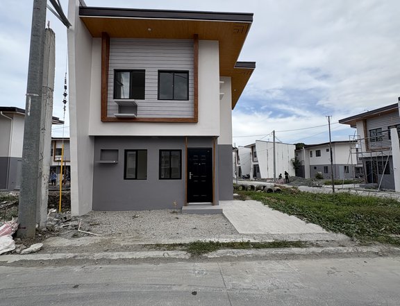 Ready For Occupancy 3-bedroom Single Attached House For Sale in Imus Cavite