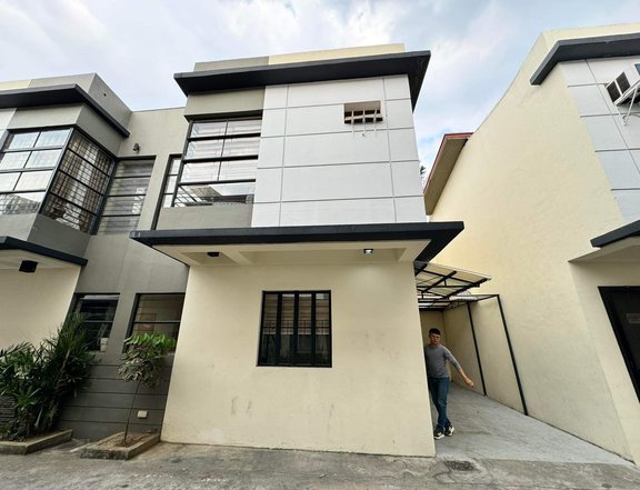 2Bedroom Townhouse For Sale in Quezon City
