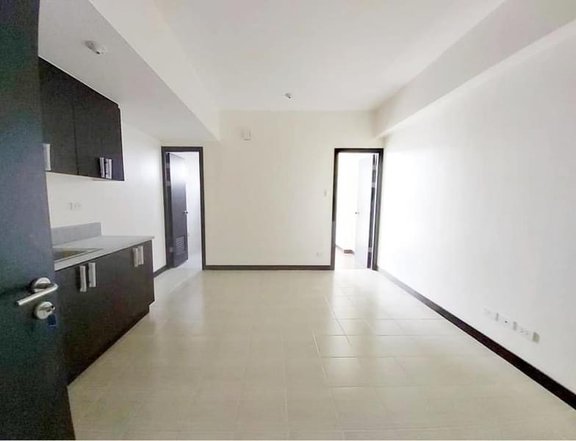 30sqm 2BR near U-Belt 25k Monthly Rent to Own Accredited to PAG-IBIG