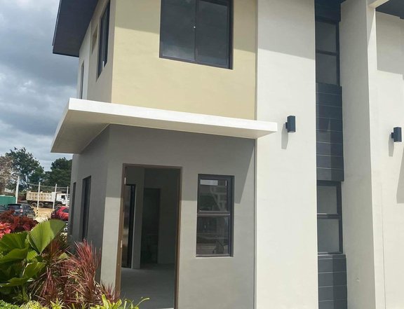 Town Homes End Unit For Sale in Trece Martires, Cavite (Pre-selling)