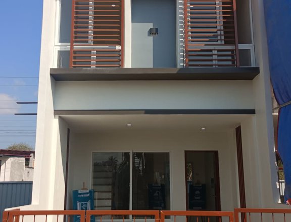 15k Monthly lang may  Townhouse - Inner Unit kana!