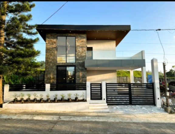 Ready for occupancy . 3 masters bedroom with own toilet and bath, i-beam Structure