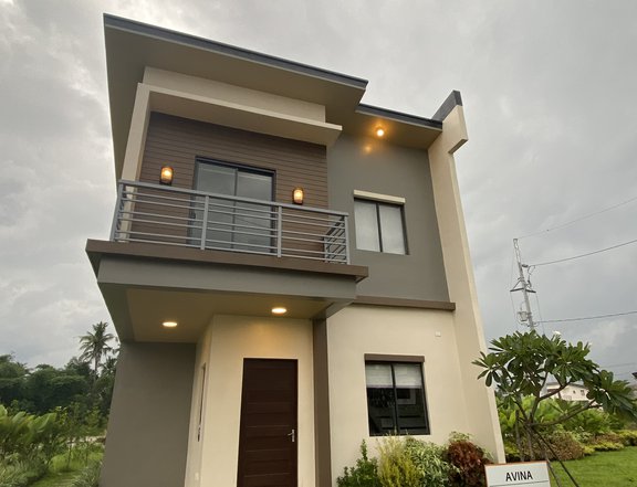 3-bedroom Single Attached House For Sale in Alaminos Laguna