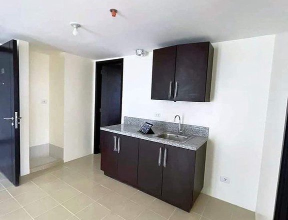 1BR RUSH SALE LAST UNIT - 20k/month PET FRIENDLY CONDO