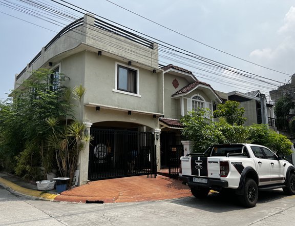 Pre-Owned 4-bedroom Single Detached House For Sale in Paranaque