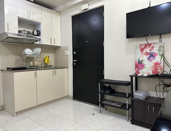 2-Bedroom Furnished Unit for Sale in Mandaluyong at 3.950 M