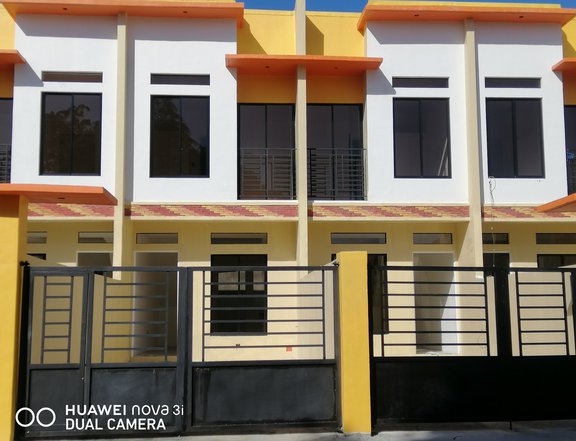 Cheapest 2 Bedrooms Townhouse For Sale in Pulang lupa Dos Las Pinas