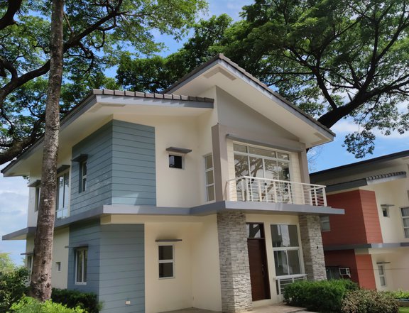 Mid-Century Modern 5BR Single Detached House and Lot for Sale - The Grove at Havila Angono Rizal