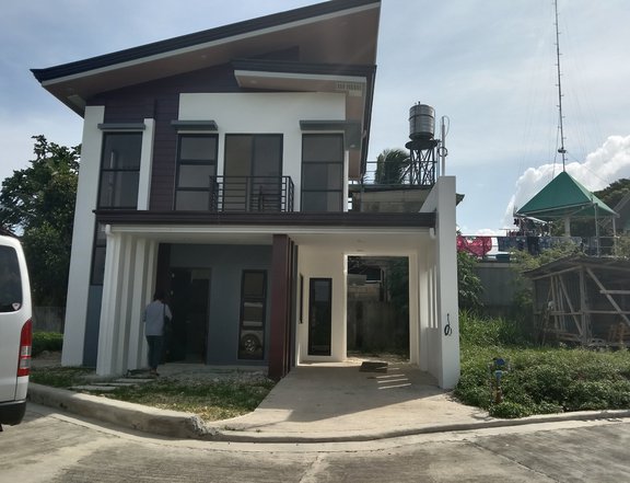 4-bedroom Single Detached House For Sale  Consolacion All in Package
