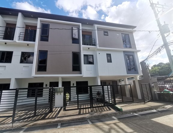 RFO Townhouse for sale in Quezon City near in Mindanao Avenue