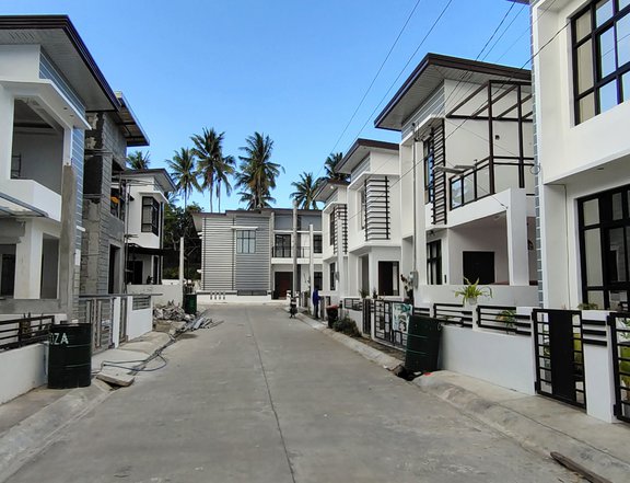 Residential House and Lot Packages