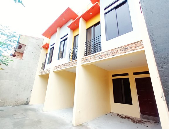 10%DP RFO TOWNHOUSE WITH MOTORCYCLE PARKING IN PAMPLONA PARK LAS PINAS