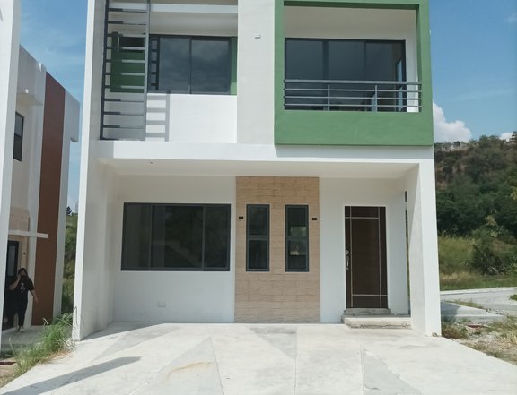 3-bedroom Single Attached House For Sale in Antipolo Rizal
