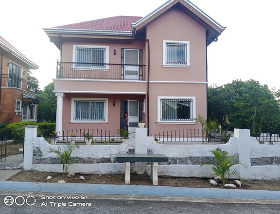 5BR House @ 400sqm. Lot For Sale Indang Davite