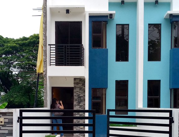 3-bedroom Townhouse For Sale in Dasmariñas Cavite