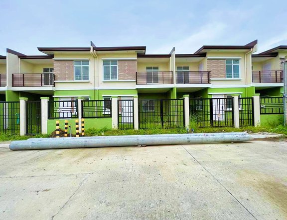 4-bedroom Townhouse For Sale in General Trias Cavite