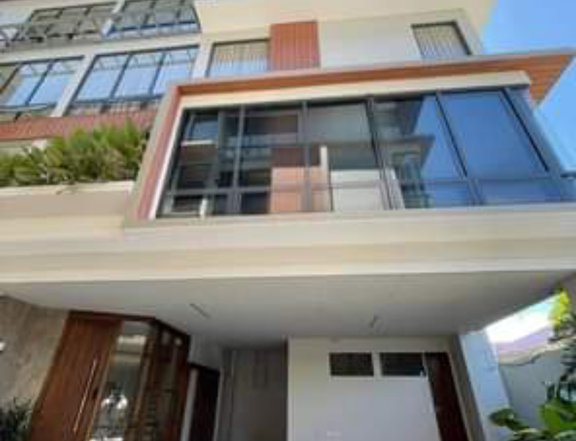 4 Bedrooms House and Lot For Sale in Paco Manila