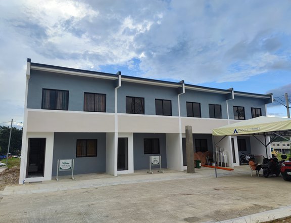 Affordable 3 bedroom House near Caloocan and Fairview Quezon City