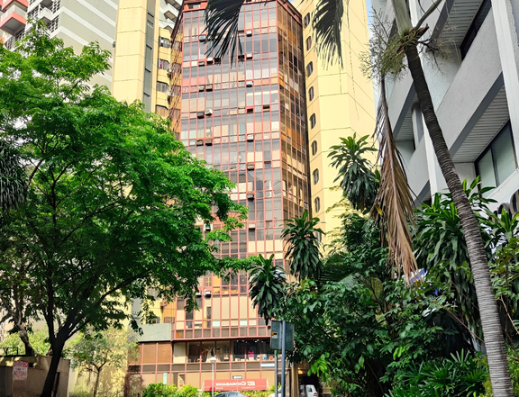 1-bedroom Condo in Prince Tower Makati