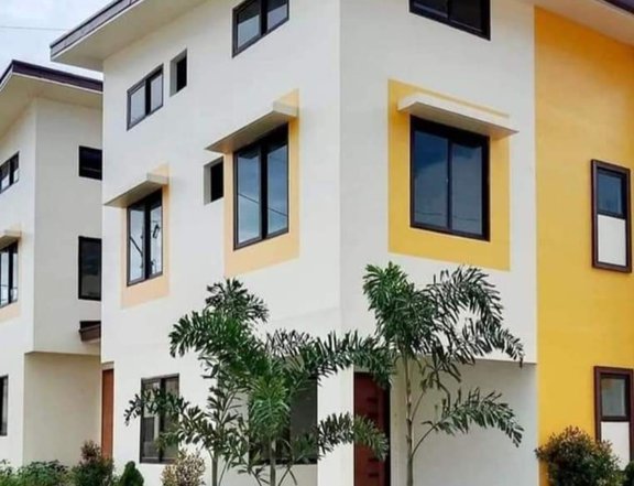 3 Storey House and Lot for Sale in Binangonan