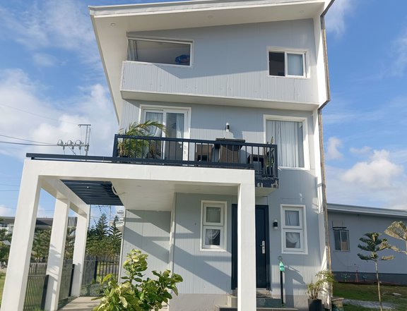 88 Exlusive Units with Main Gate and Amenities Thru pag-ibig or Cash
