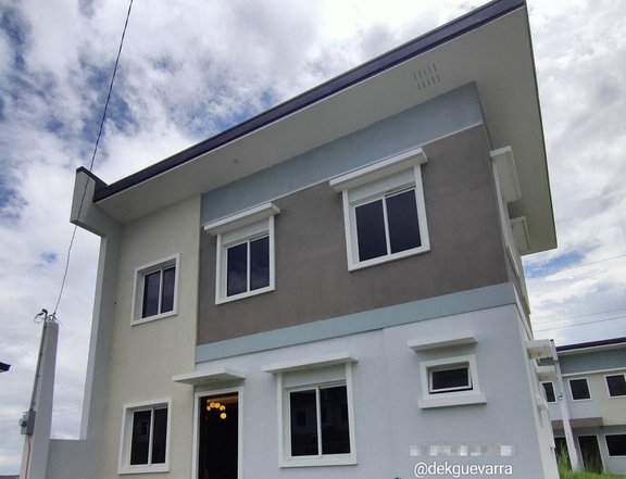 4-bedroom Single Attached House For Sale Near Clark Airport!