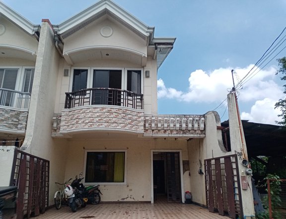 Two Storey House & Lot for Sale @ Town & Country Exec Village, Brgy Mayamot, Antipolo City, Rizal