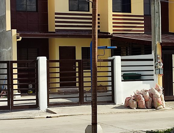 Townhouse for sale in cainta rizal