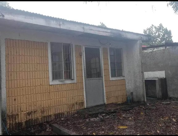 Studio-like Single Attached House For Sale in Bacoor Cavite