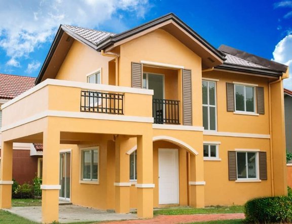 5-bedroom Single Attached House for Sale in Sorsogon City