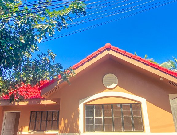 3 BR  BUNGALOW HOUSE AND LOT FOR SALE IN ILOILO