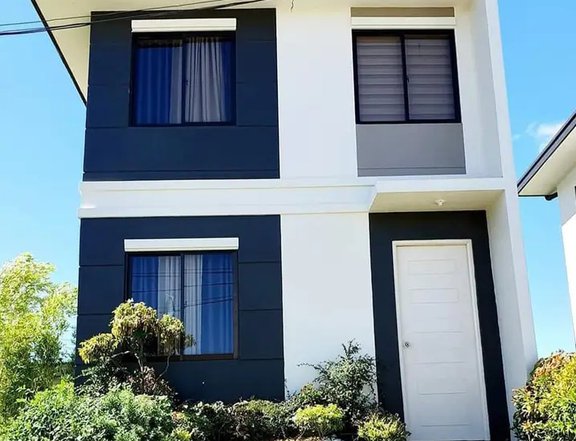 2-Bedroom Single Attached House for Sale in San Pablo Laguna
