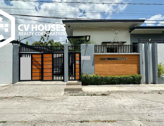 Bungalow House w/ Pool for Sale in Mexico, Pampanga