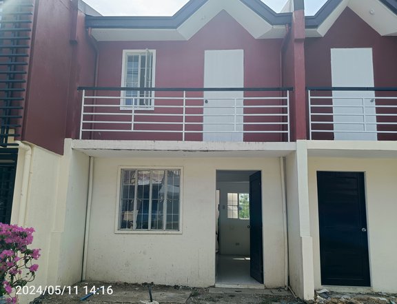 2bedroom Townhouse For Sale in Sta Maria Bulacan