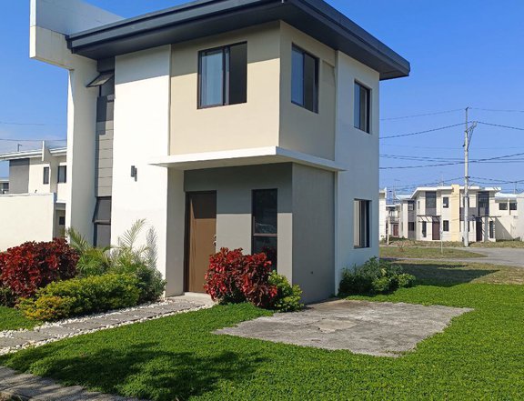 3-bedroom Single Attached House For Sale in Amaia Scapes Pampanga