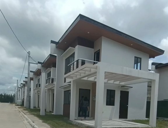 2 BR Single Detached House For Sale thru PagIbig or Bank Financing in Dasmarinas Cavite